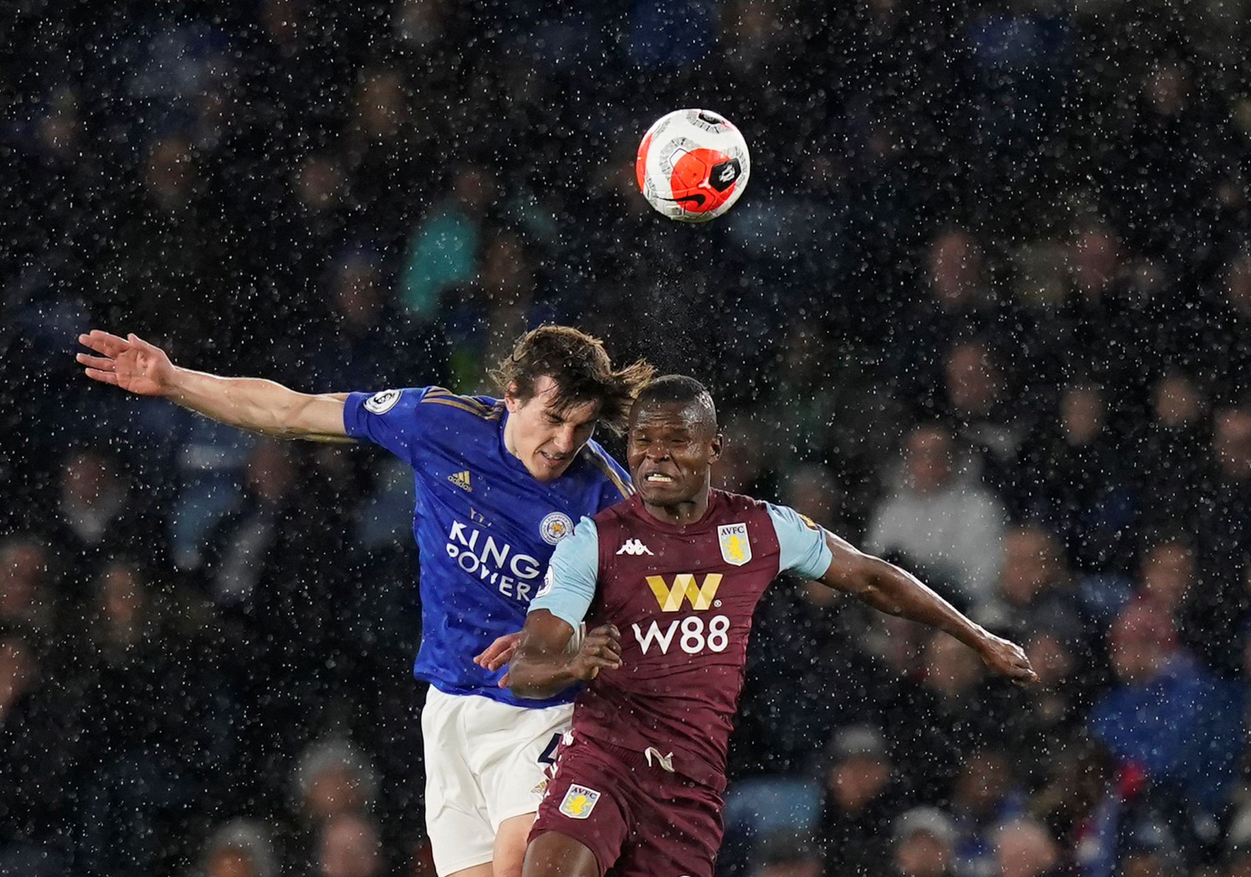 泰山足球俱 泰山足球俱