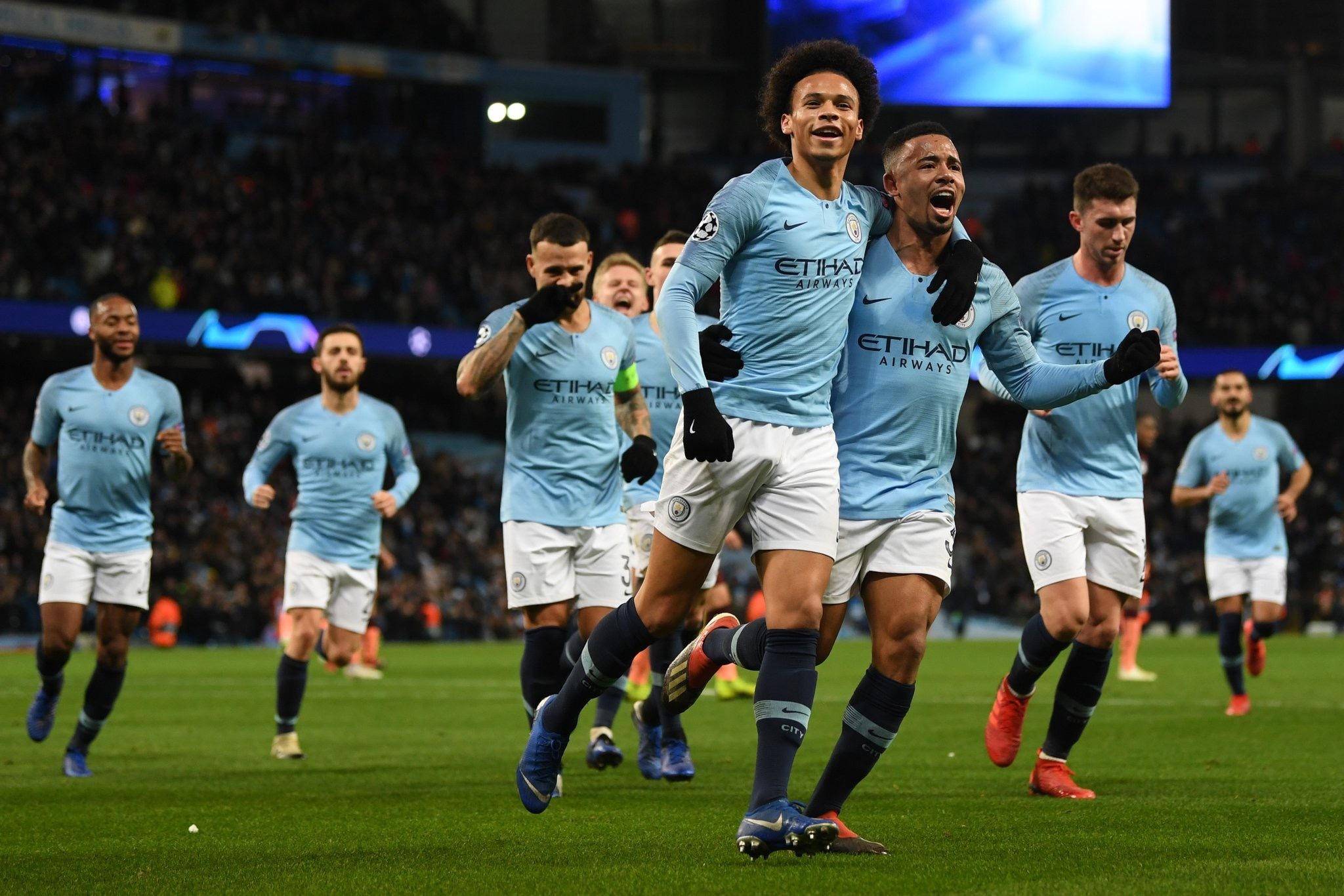 汉堡位居他 汉堡位居他